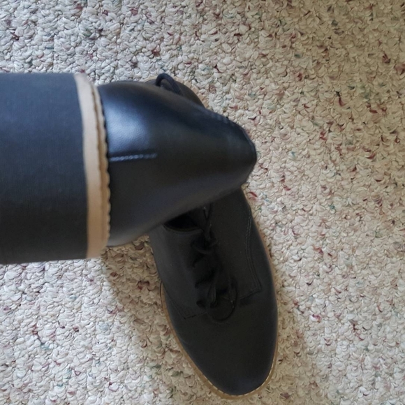 Lovely smart shoes - Picture 4 of 8